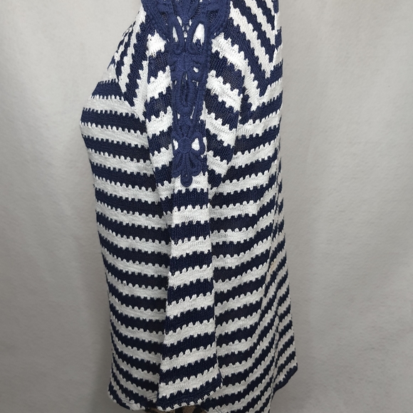 New Directions Blue White Knit Sweater Small - Picture 2 of 6